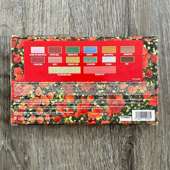 NEW Kylie Cosmetics X Wizard Of Oz Collection Limited Edition Eyeshadow Palette - Picture 3 of 8
